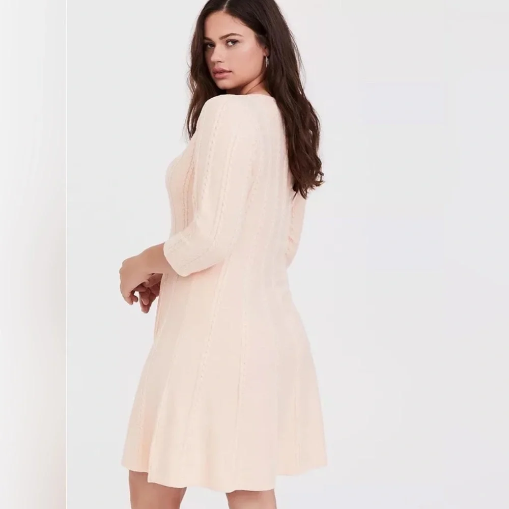 Torrid Acas blush Cable Knit Sweater Dress Size 3(3X) Pink Peach (22/24) NWT - Picture 2 of 5